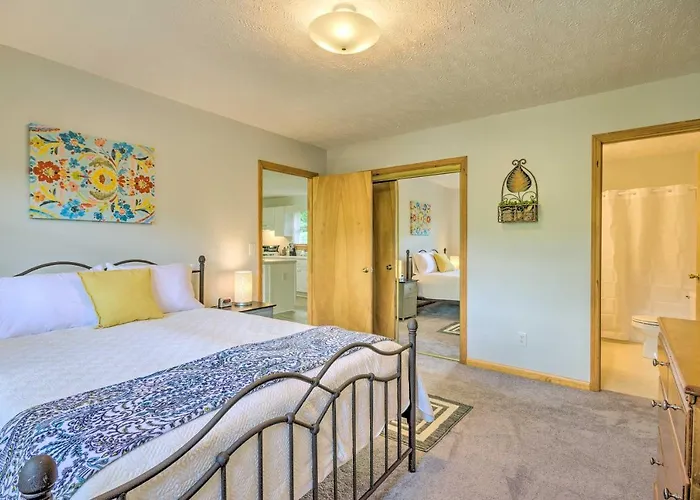 Maggie Valley House With Mtn Views - 1 Mi To Dt
